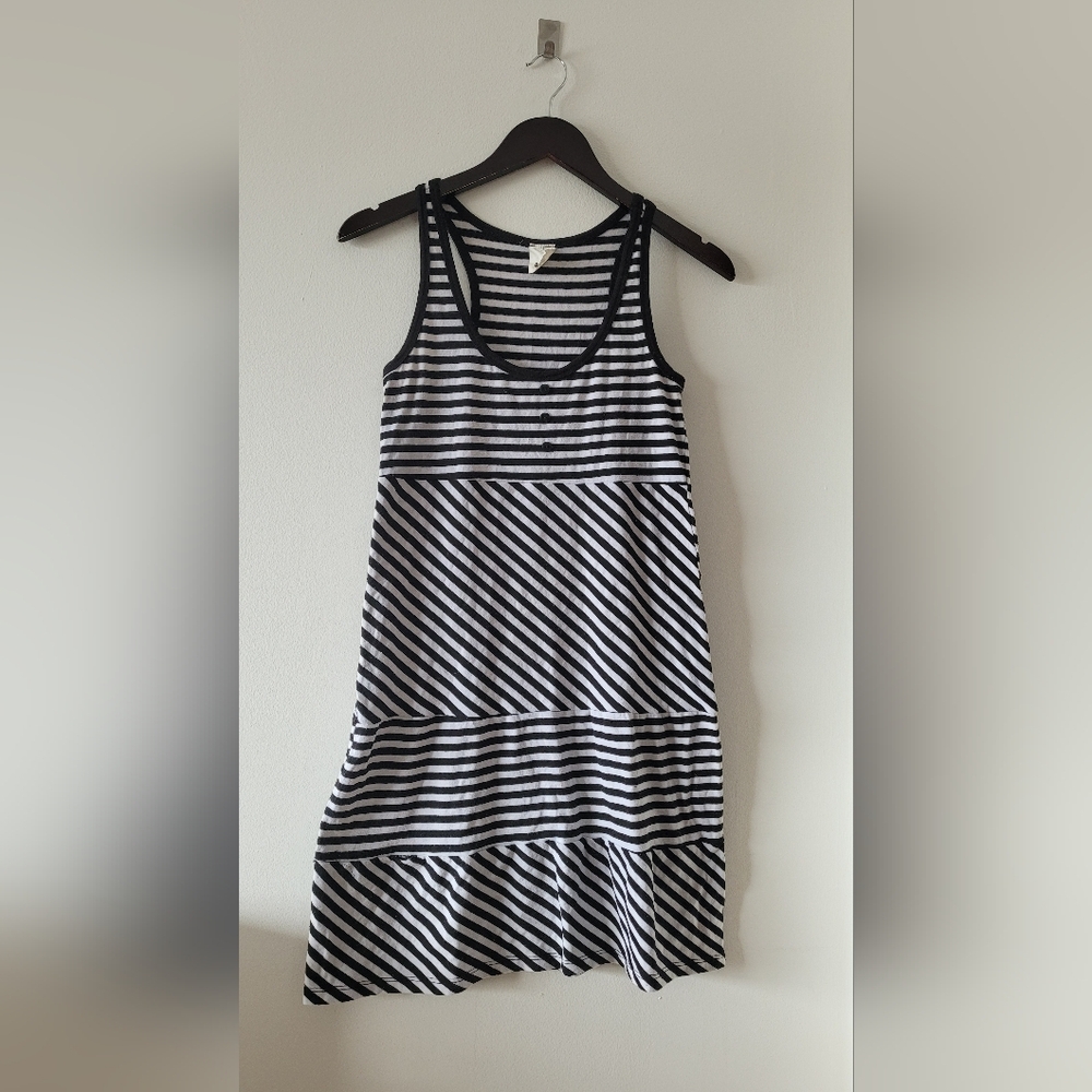 A Vintage D-Tox summer dress